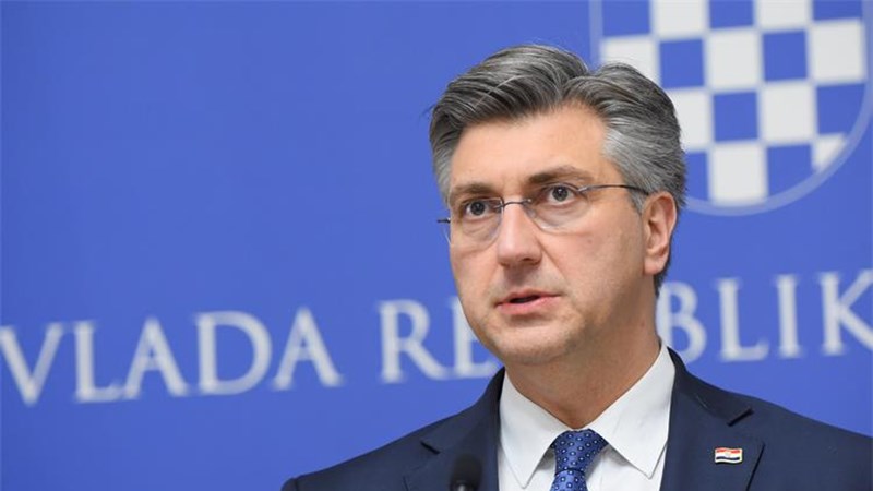 Jenjavanje epidemije, procjepljivanje i sloboda kretanja ključni za gospodarski zamah i veći rast 